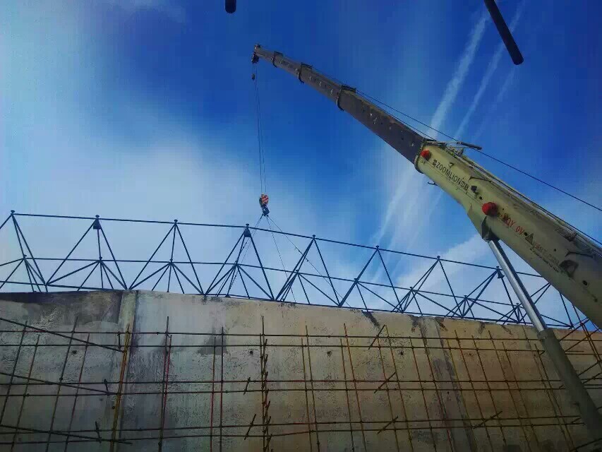 兴义食堂网架结构工程